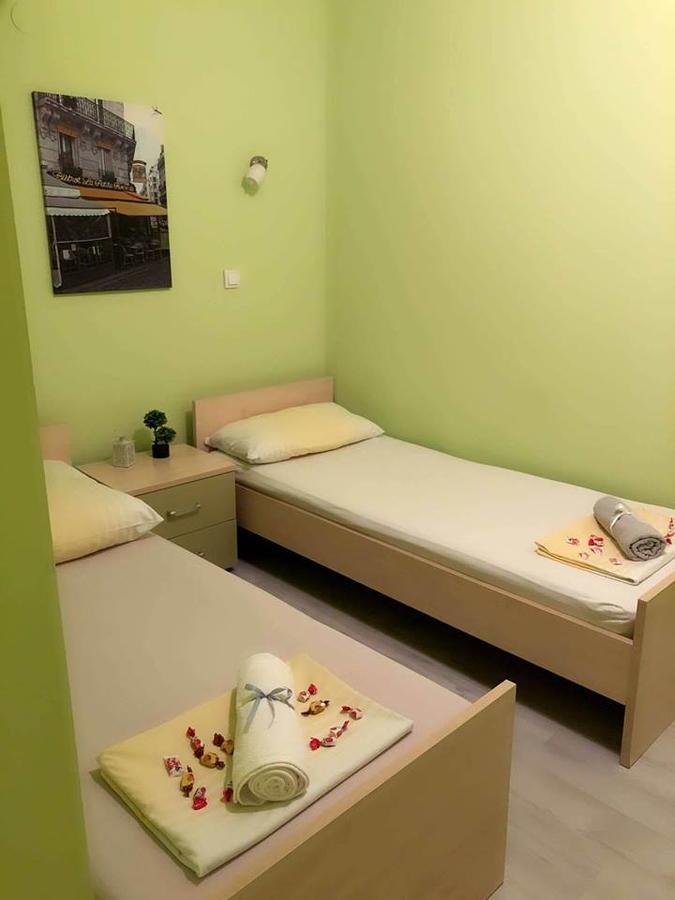 Mare Apartmant Belgrad Exteriör bild