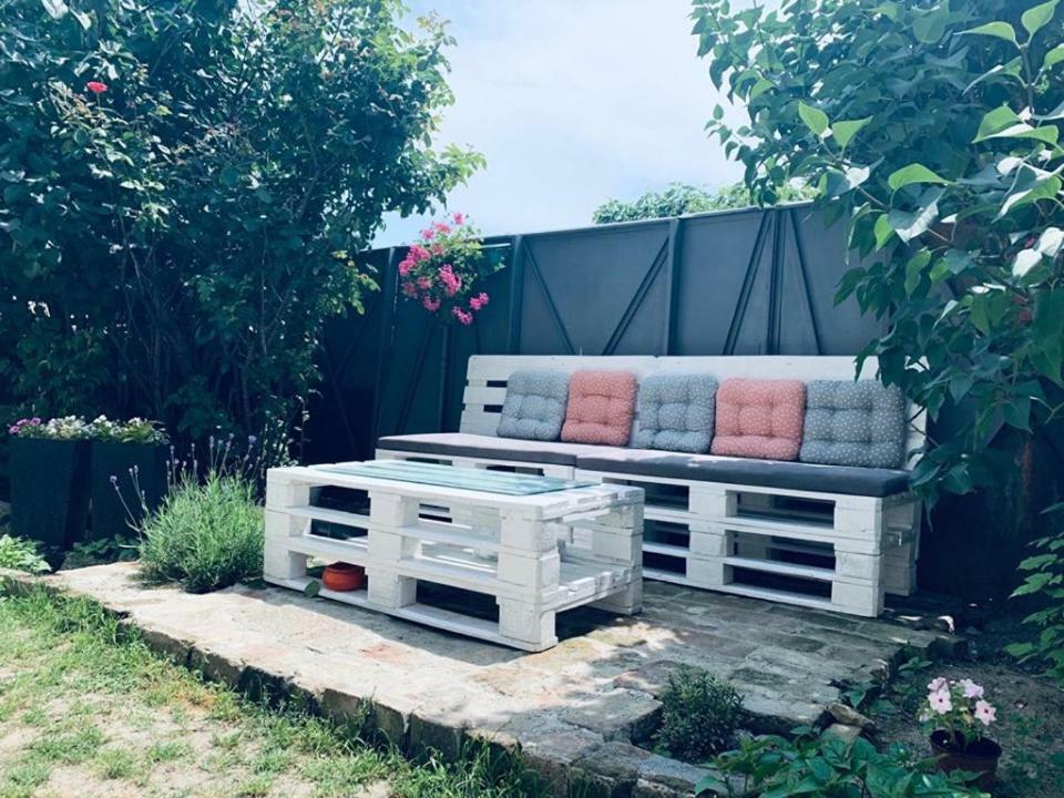 Mare Apartmant Belgrad Exteriör bild