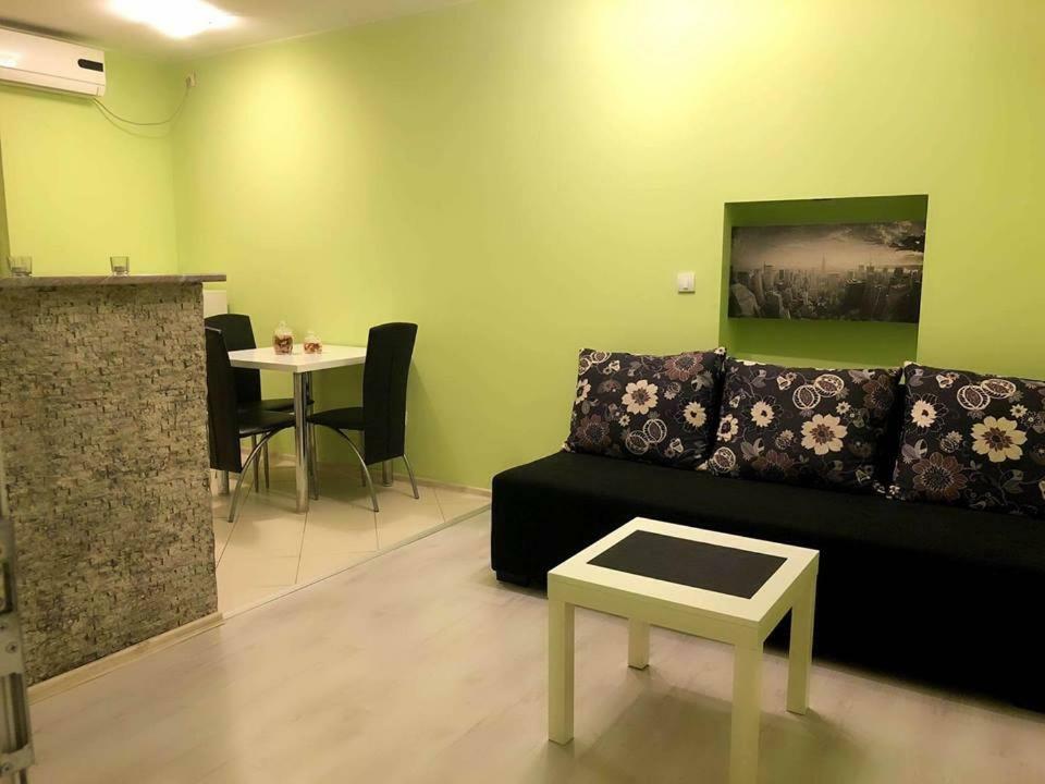 Mare Apartmant Belgrad Exteriör bild